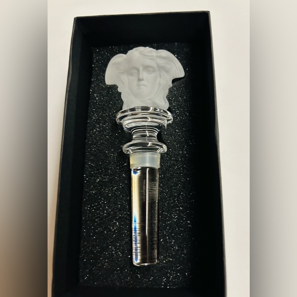 New in Box Versace Rosenthal Crystal Bottle Stopper Medusa Head on both sides - Picture 8 of 16